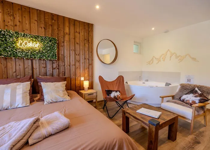 公寓 L'ostalet Luxe Jacuzzi 阿克斯莱泰尔姆