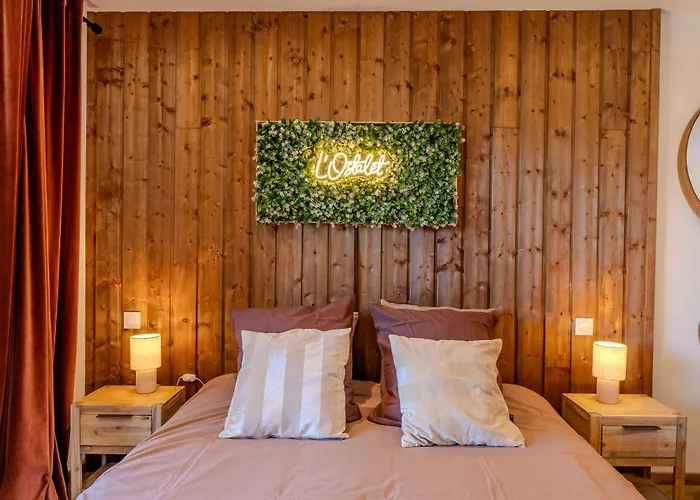 L'ostalet Luxe Jacuzzi 阿克斯莱泰尔姆